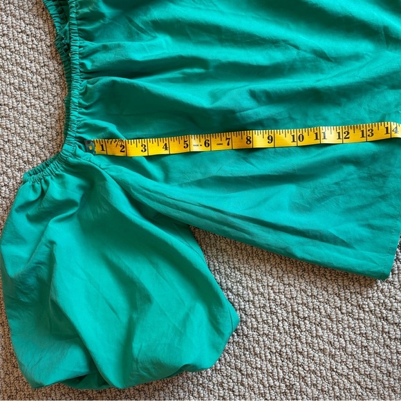 Elodie Green Off Shoulders Flutter Sleeve Ruffled Blouse - Picture 3 of 4